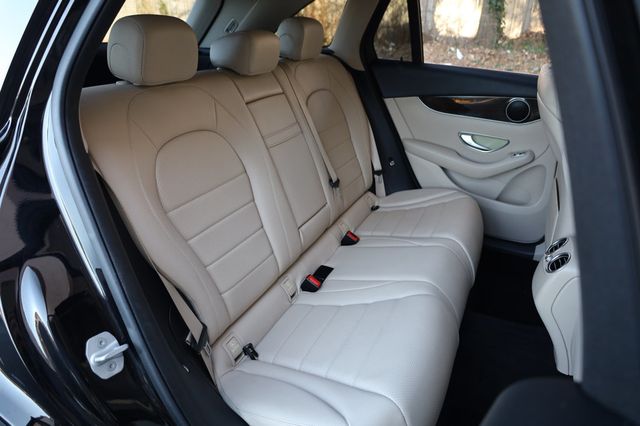 2016 Mercedes-Benz GLC RWD 4dr GLC 300 - 22968480 - 20