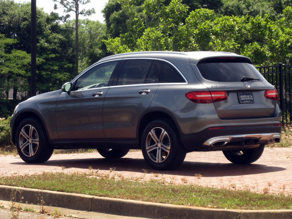 2016 Mercedes Benz GLC 300 photo 6
