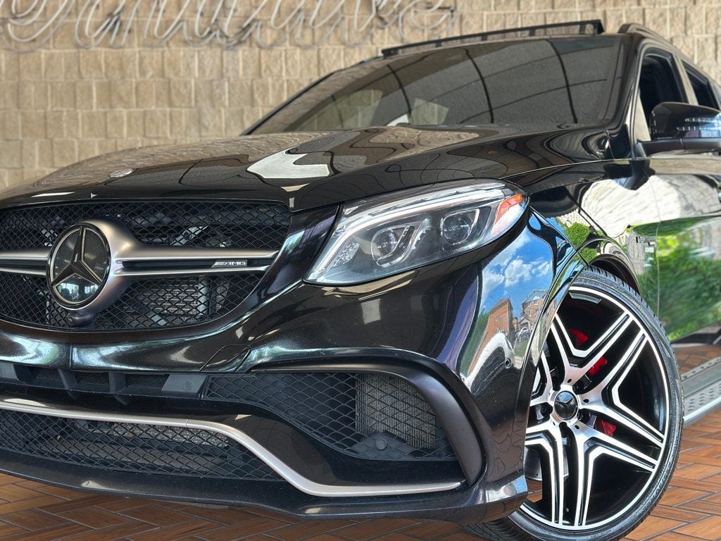 2016 Mercedes Benz GLE 4MATIC AMG 63 photo 3