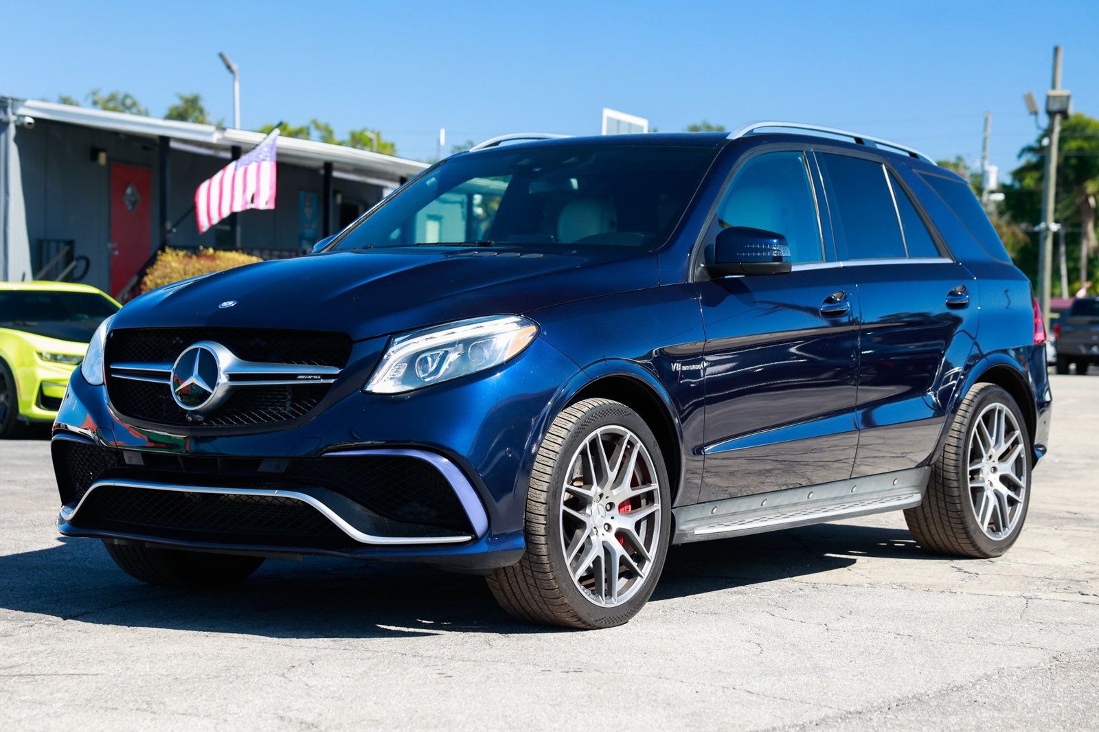 2016 Mercedes Benz GLE 4MATIC AMG 63 photo 2