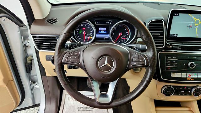 2016 Mercedes-Benz GLE 4MATIC 4dr GLE 300d w/ Premium Pkg, Lane Tracking & COMAND Nav - 23013739 - 12