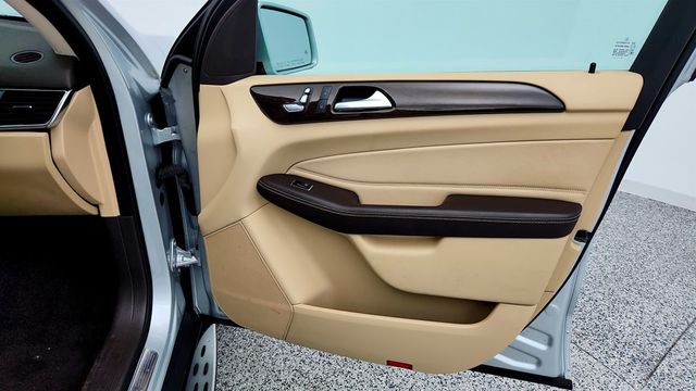 2016 Mercedes-Benz GLE 4MATIC 4dr GLE 300d w/ Premium Pkg, Lane Tracking & COMAND Nav - 23013739 - 24