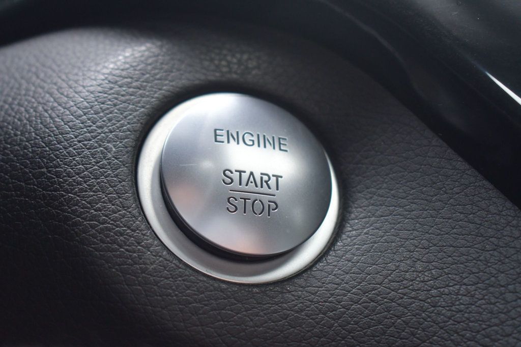 2016 Mercedes Benz GLE 4MATIC 350 photo 34