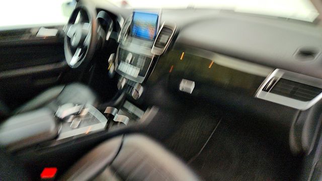 2016 Mercedes-Benz GLE 4MATIC 4dr GLE 350 with Premium Package & Panorama Sunroof - 22966070 - 25