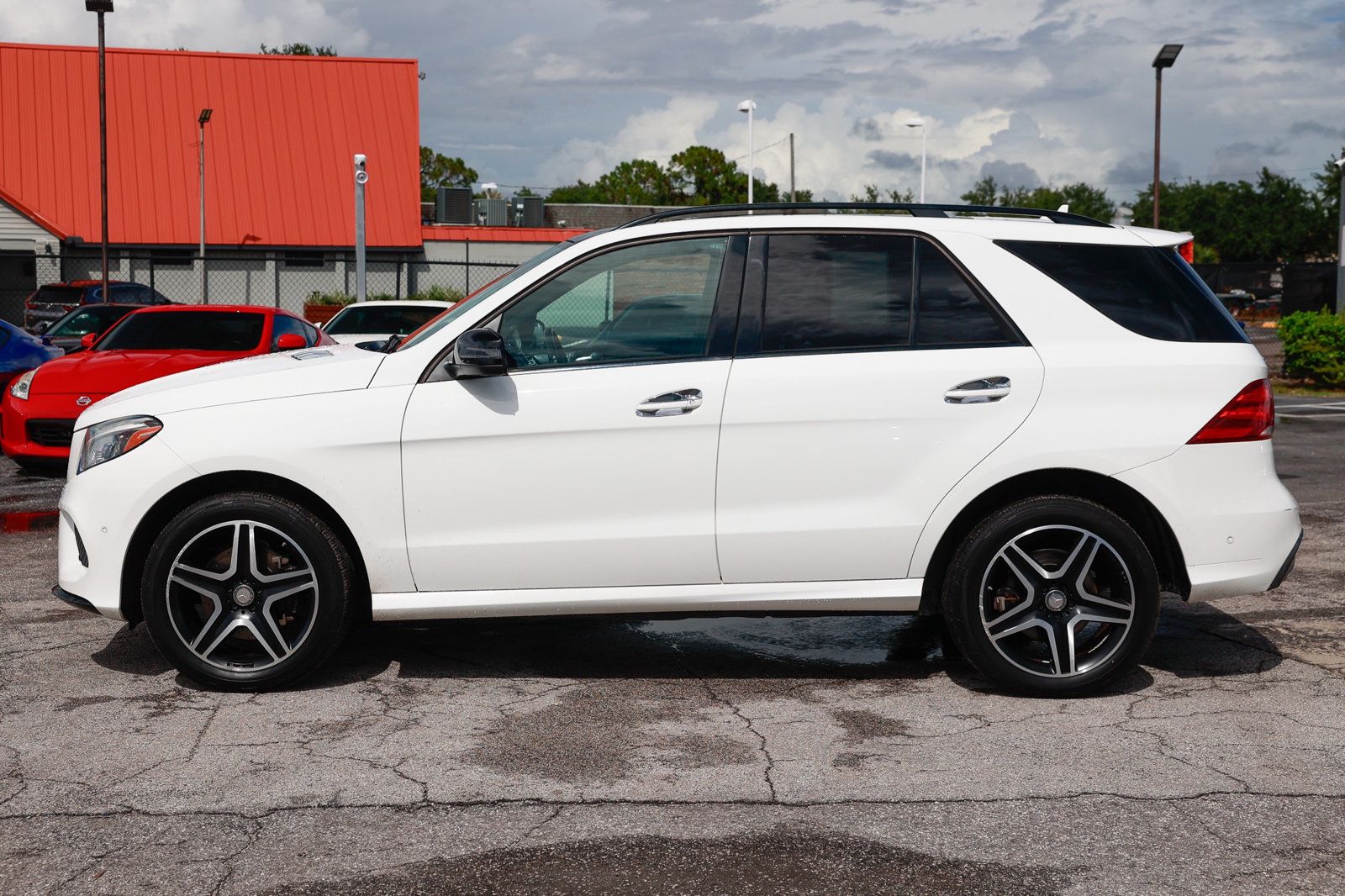 2016 Mercedes Benz GLE 4MATIC 400 photo 3