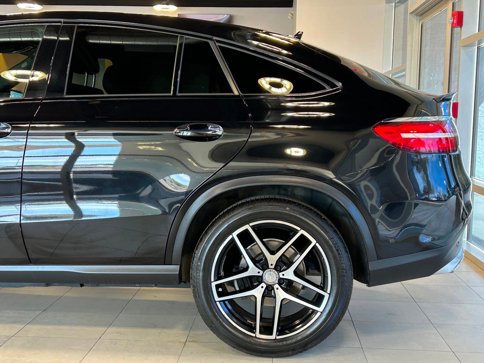 2016 Mercedes Benz GLE 4MATIC 450 AMG Coupe photo 9