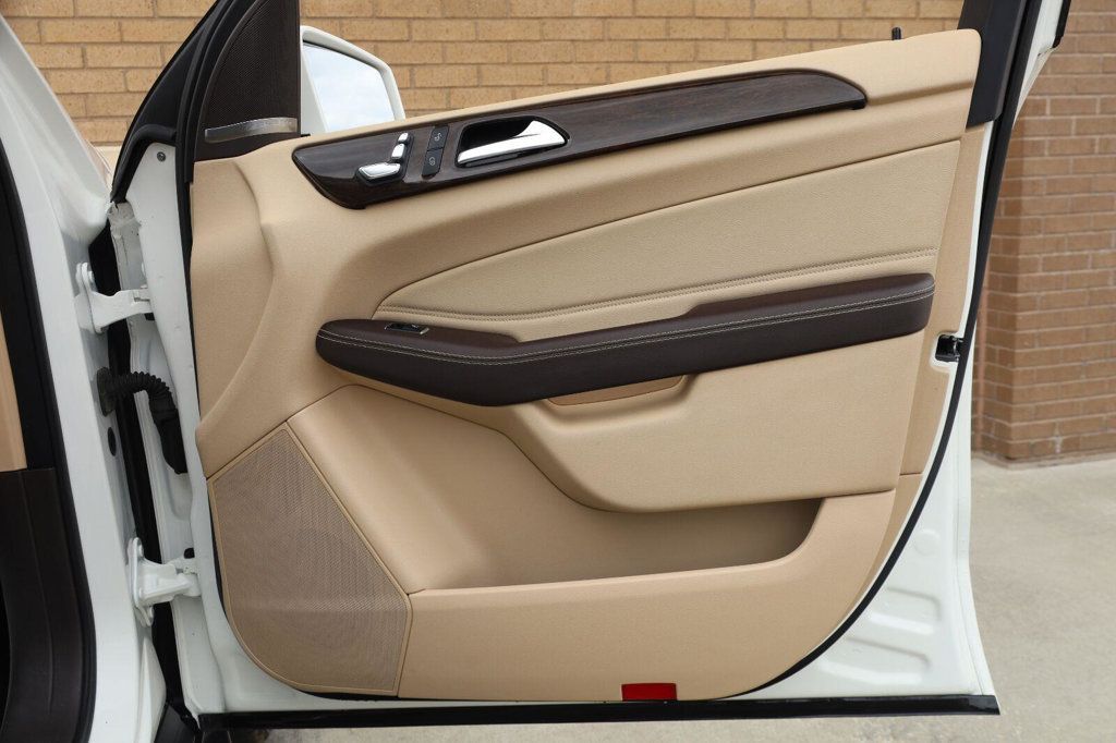 Mercedes-Benz GLE photo 27