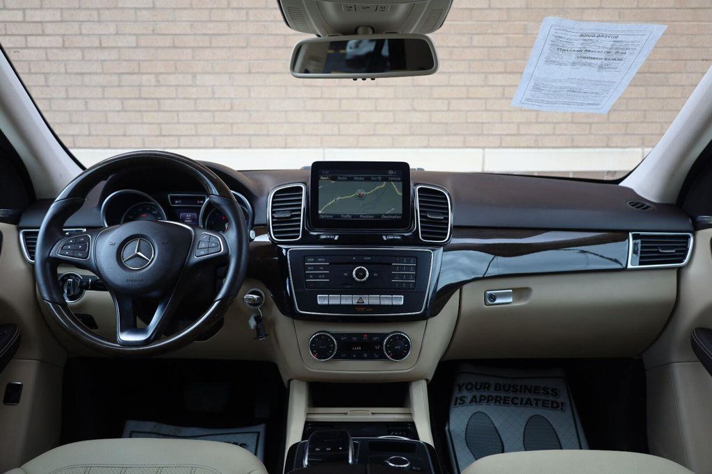 Mercedes-Benz GLE photo 31