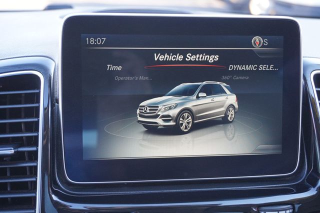 2016 Mercedes-Benz GLE GLE 350, 4MATIC, PREMIUM WHEELS, LEATHER SEATS, MOON ROOF - 23062946 - 35