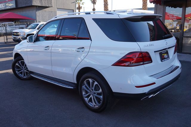 2016 Mercedes-Benz GLE GLE 350, 4MATIC, PREMIUM WHEELS, LEATHER SEATS, MOON ROOF - 23062946 - 3