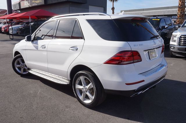 2016 Mercedes-Benz GLE GLE 350, PREMIUM WHEELS, MOON ROOF, LEATHER SEATS, BLUETOOTH - 22962647 - 3