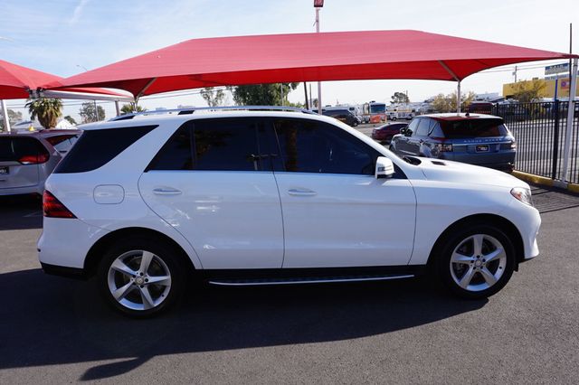 2016 Mercedes-Benz GLE GLE 350, PREMIUM WHEELS, MOON ROOF, LEATHER SEATS, BLUETOOTH - 22962647 - 4