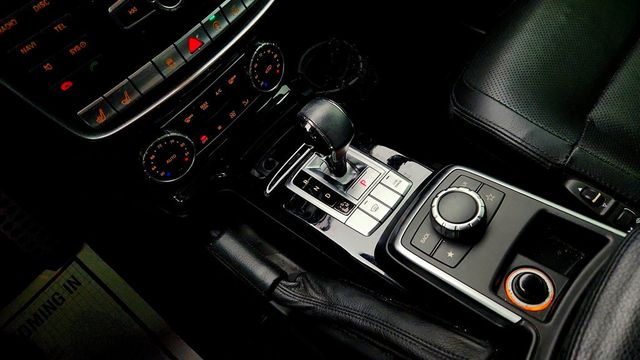 2016 Mercedes-Benz G-Class 4MATIC 4dr G 550 - 23009148 - 16