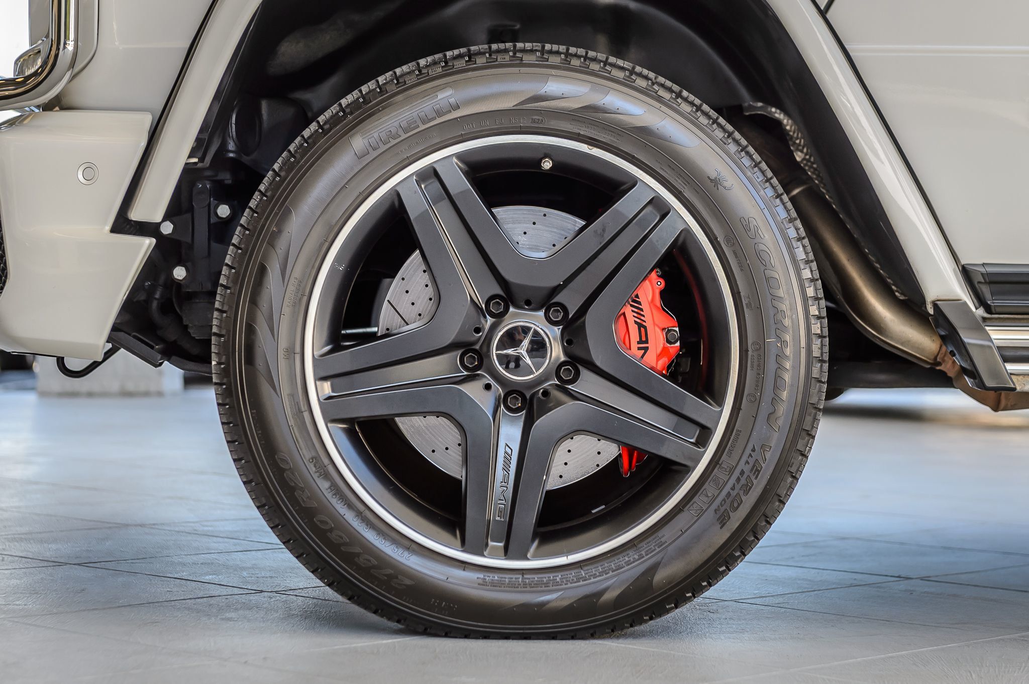 2016 Mercedes Benz G 63 photo 8