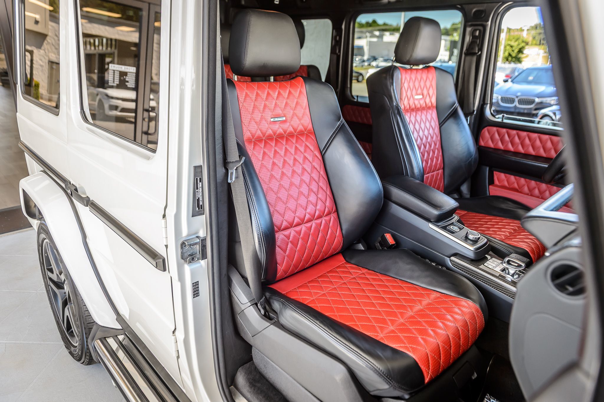 2016 Mercedes Benz G 63 photo 41