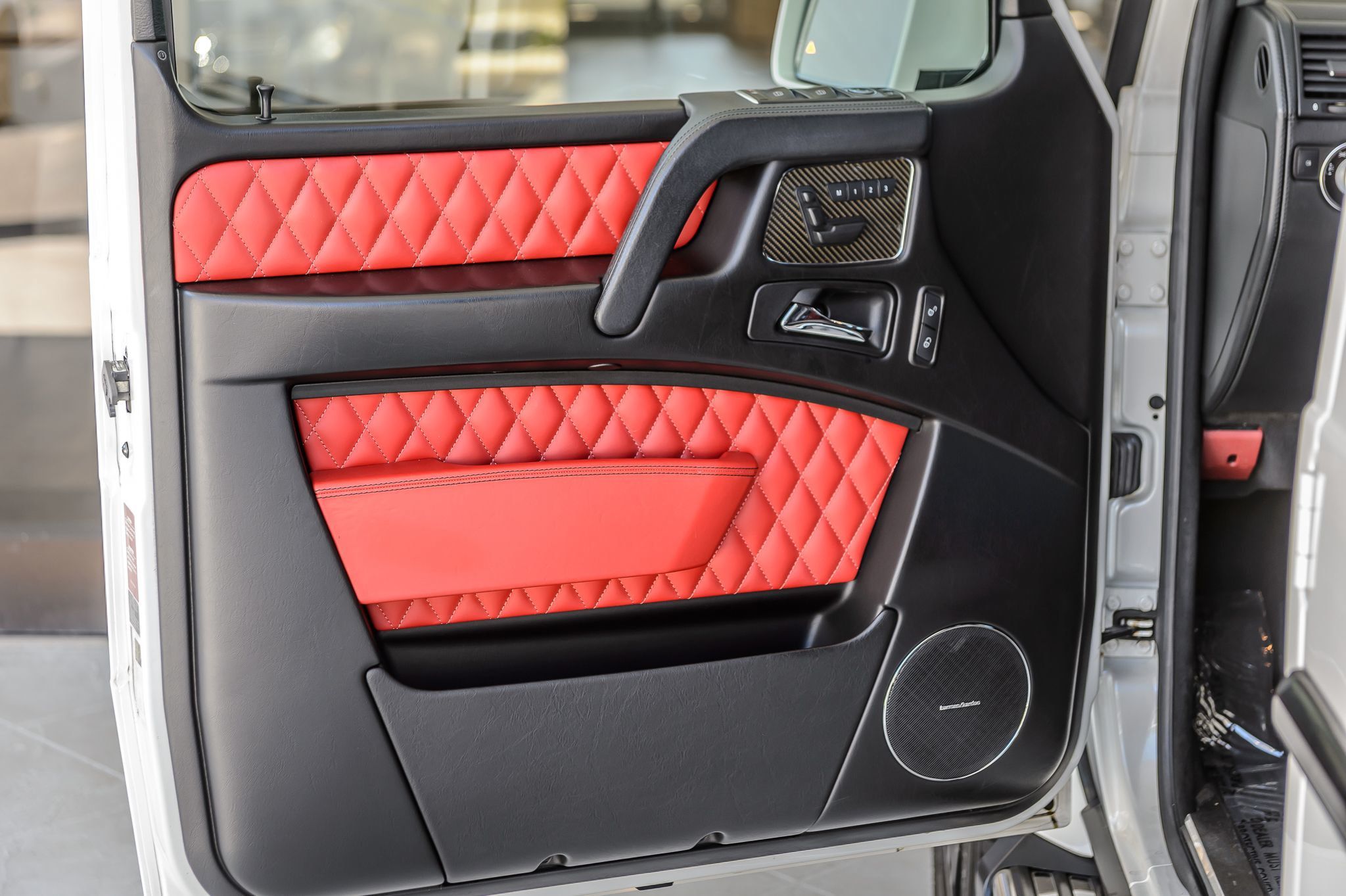 2016 Mercedes Benz G 63 photo 43