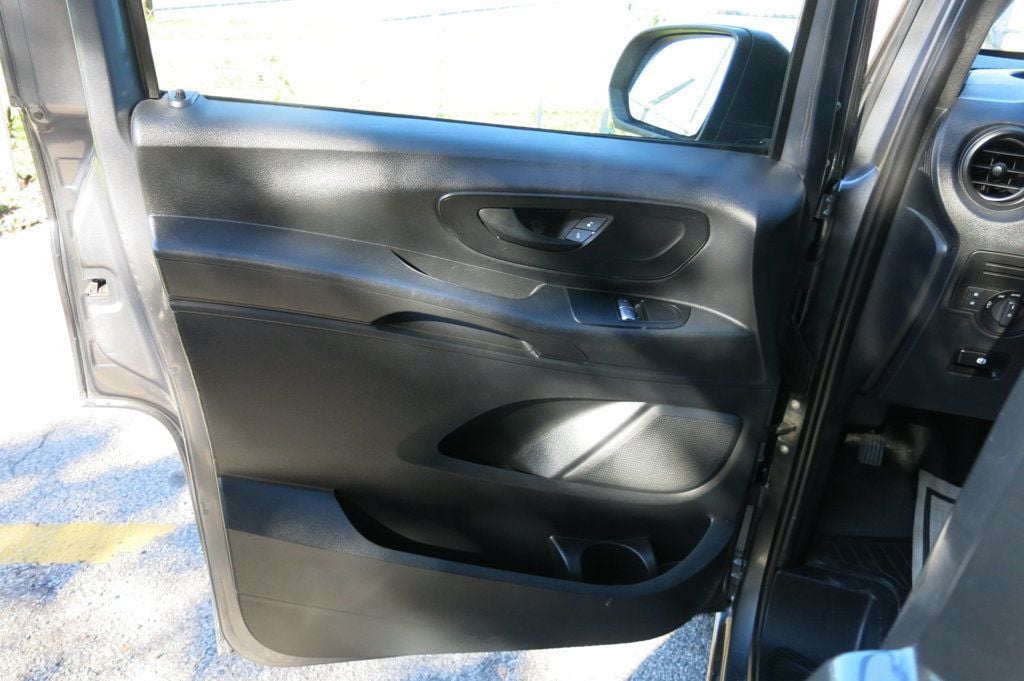 2016 Mercedes-Benz Metris Cargo Van Metris Cargo Van RWD 126" - 23098198 - 42