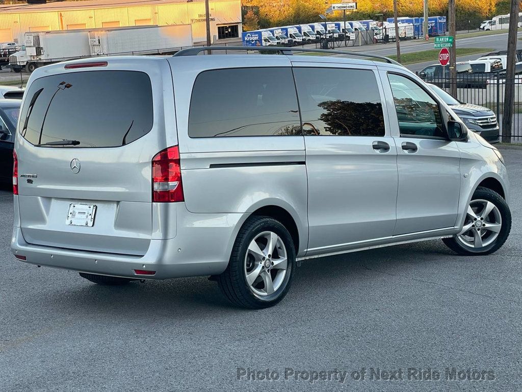 2016 Mercedes Benz Metris Passenger Van photo 2