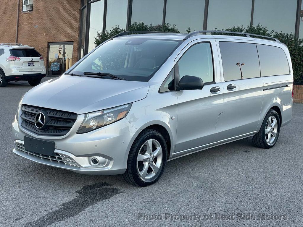 2016 Mercedes Benz Metris Passenger Van photo 3