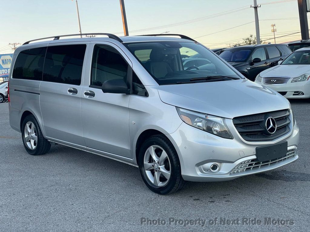 2016 Mercedes Benz Metris Passenger Van photo 4
