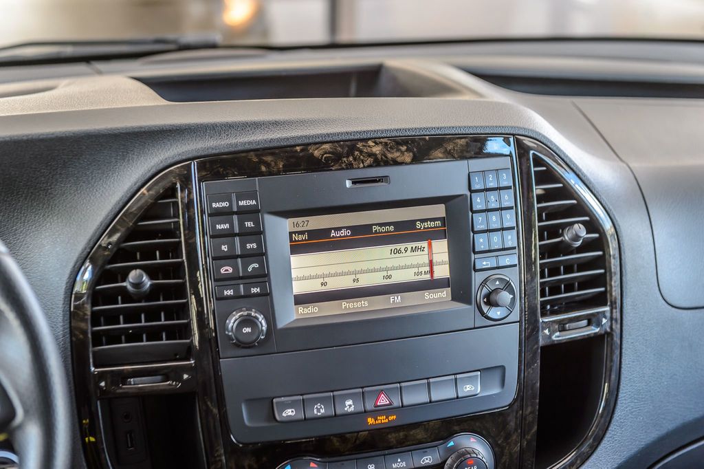 2016 Mercedes-Benz Metris Passenger Van METRIS EXPLORER - QUAD CAPTAINS - CONVERSION VAN - GORGEOUS - 22881026 - 25