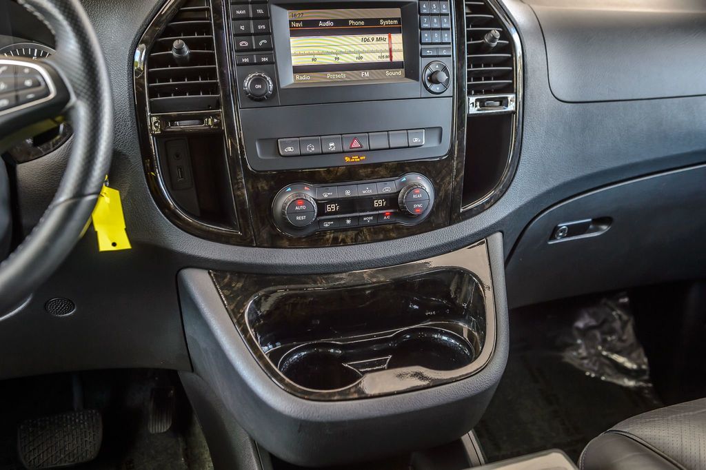 2016 Mercedes-Benz Metris Passenger Van METRIS EXPLORER - QUAD CAPTAINS - CONVERSION VAN - GORGEOUS - 22881026 - 26