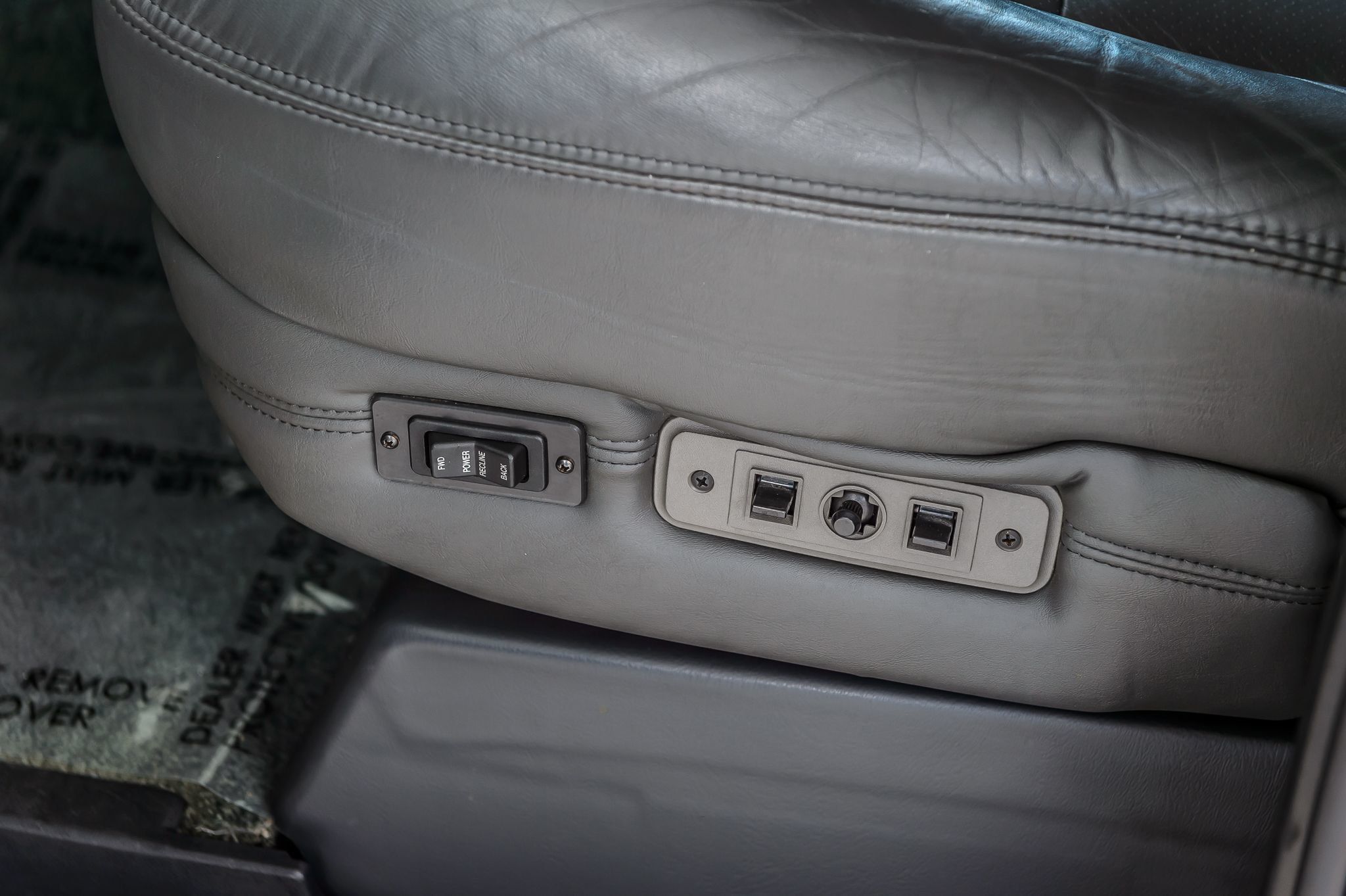 2016 Mercedes Benz Metris Passenger Van photo 35