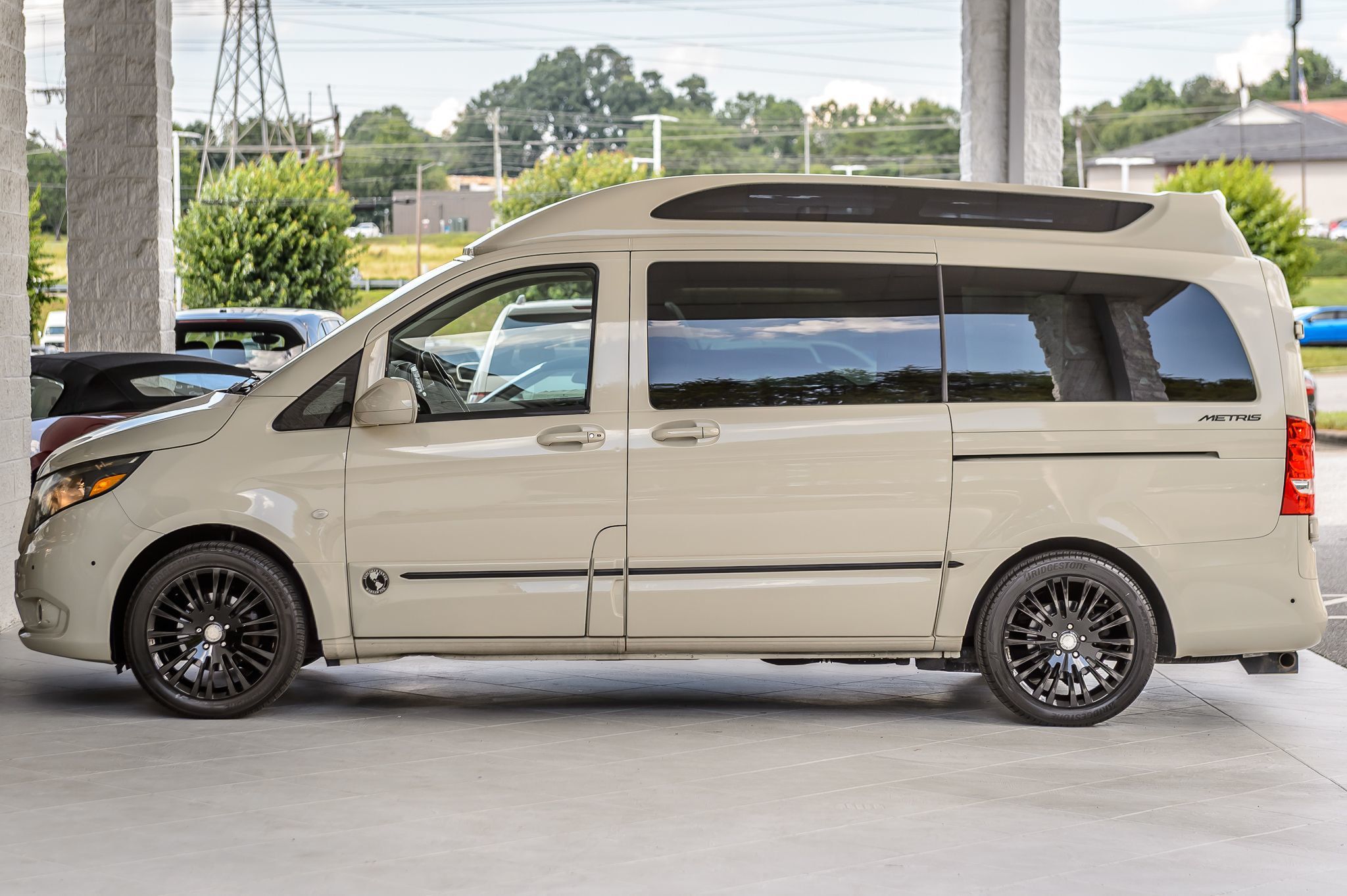 2016 Mercedes Benz Metris Passenger Van photo 51