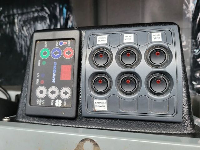 2016 Mercedes-Benz Sprinter 2500 Cargo High Roof Extended w/170" WB Van 3D - 22952768 - 7