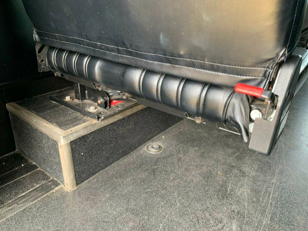 2016 Mercedes-Benz Sprinter Chassis-Cabs 3500 RWD Reg Cab 170" WB HANDICAP RAMP W/15-PASSENGER SEATS - 23023149 - 89