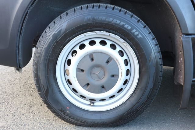 2016 Mercedes-Benz Sprinter Chassis-Cabs Reg Cab 170'' WB with Driver Comfort Package (15-Person Seating) - 22970630 - 8