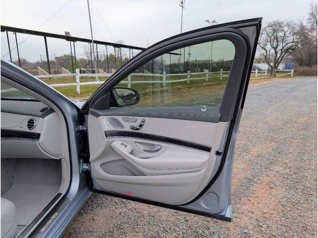 2016 Mercedes-Benz S-Class 4dr Sedan S 550 4MATIC - 22951150 - 10