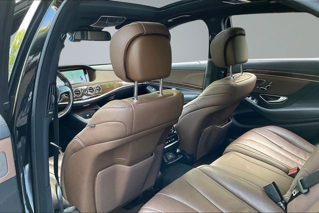 2016 Mercedes-Benz S-Class 4dr Sedan S 550 4MATIC - 23020220 - 18