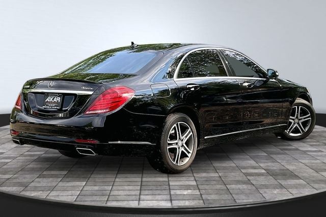 2016 Mercedes-Benz S-Class S550 4MATIC's photo
