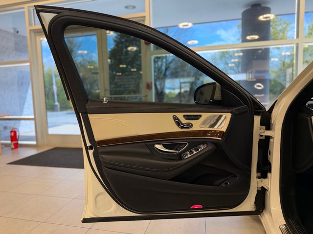2016 Mercedes-Benz S-Class 4dr Sedan S 550 4MATIC - 23024812 - 18