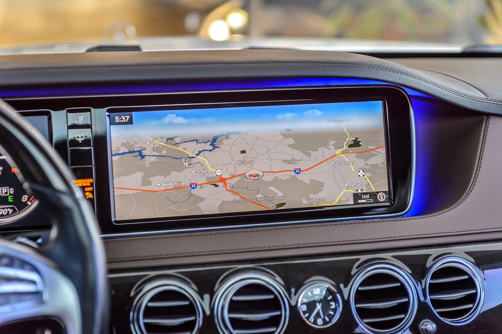 2016 Mercedes-Benz S-Class S550 - AMG APPEARANCE PKG - NAV - PANO - VENTED SEATS - GORGEOUS - 22977046 - 32