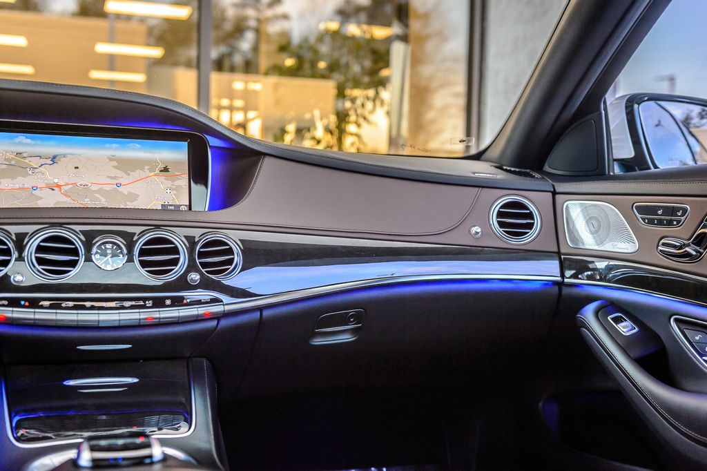 2016 Mercedes-Benz S-Class S550 - AMG APPEARANCE PKG - NAV - PANO - VENTED SEATS - GORGEOUS - 22977046 - 38