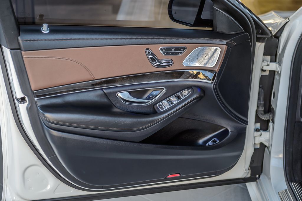 2016 Mercedes-Benz S-Class S550 - AMG APPEARANCE PKG - NAV - PANO - VENTED SEATS - GORGEOUS - 22977046 - 49