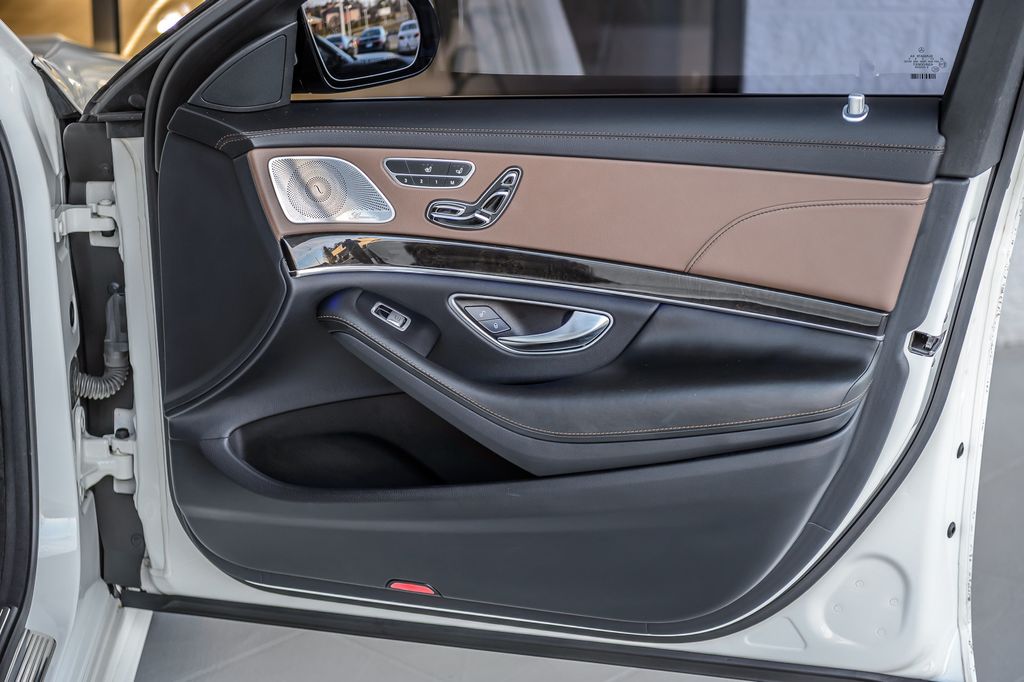 2016 Mercedes-Benz S-Class S550 - AMG APPEARANCE PKG - NAV - PANO - VENTED SEATS - GORGEOUS - 22977046 - 57