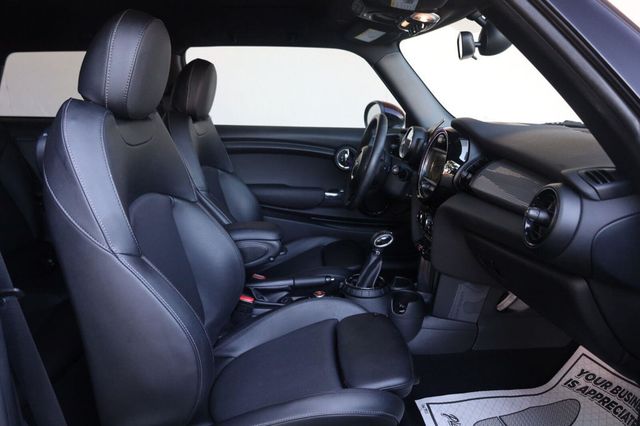 2016 Mini Cooper  FWD - 23067700 - 17