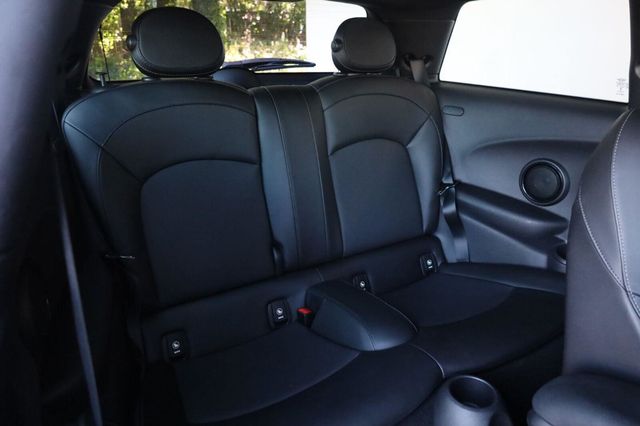 2016 Mini Cooper  FWD - 23067700 - 19
