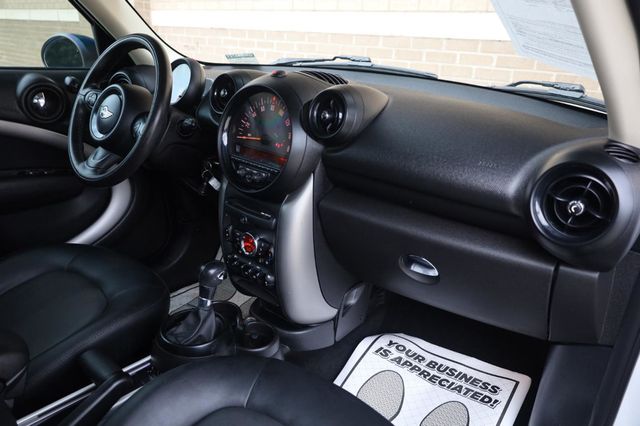 2016 MINI Cooper Countryman Base - 23049954 - 25