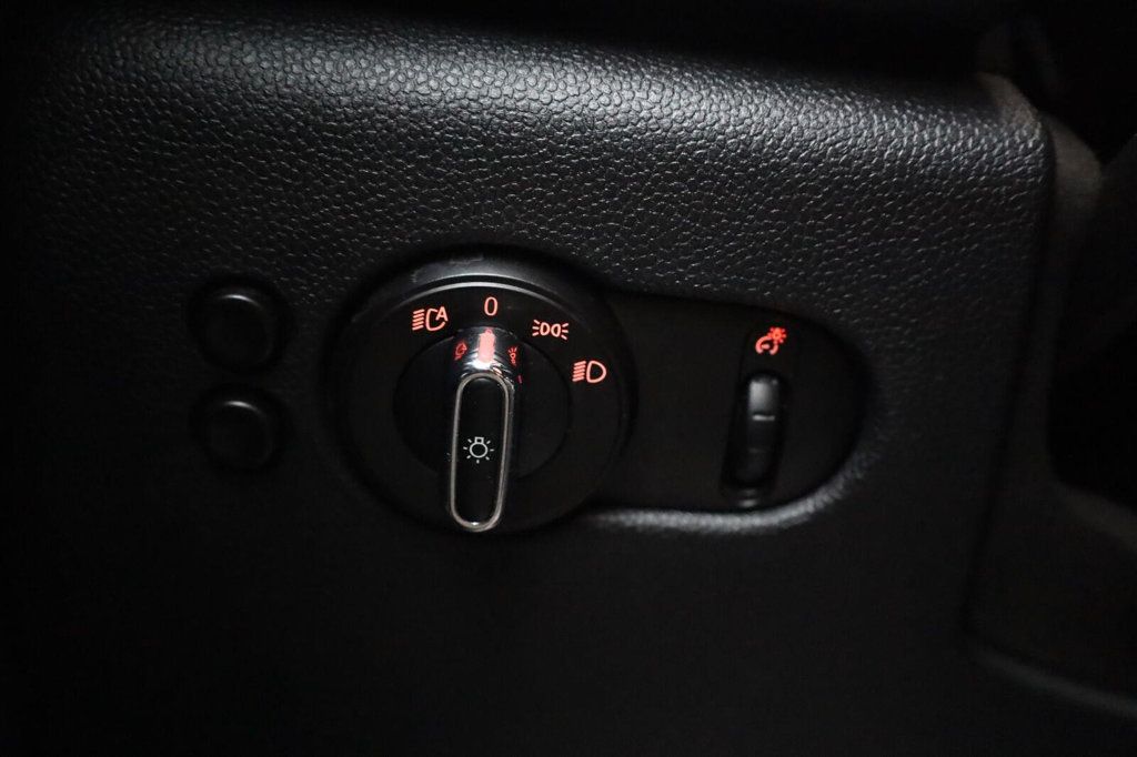 Mini Cooper photo 30