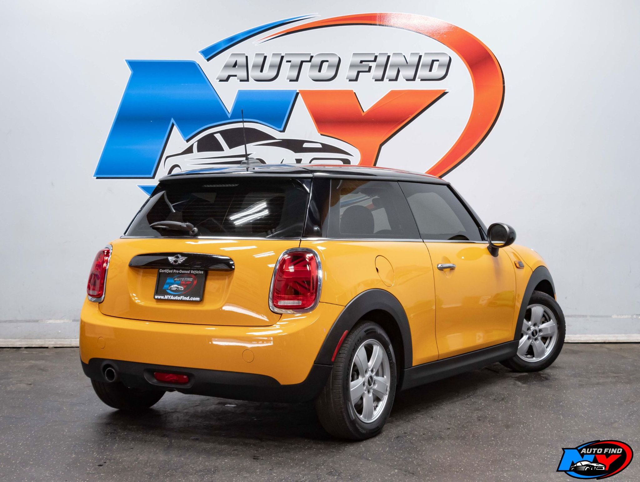 2016 Mini Cooper Hardtop 2 Door photo 5