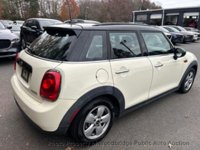 2016 MINI Cooper Hardtop 4 Door   - 22953494 - 4