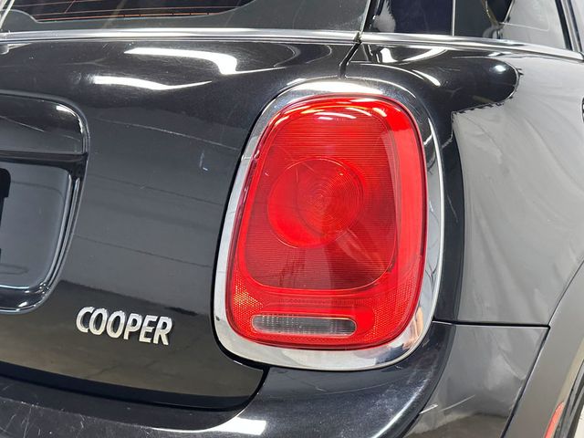 2016 MINI Cooper Hardtop 4 Door  - 23088589 - 11