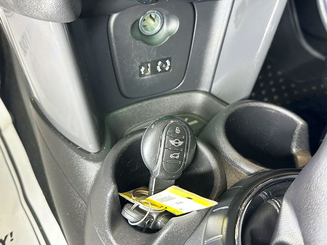 2016 MINI Cooper Hardtop 4 Door  - 23088589 - 27