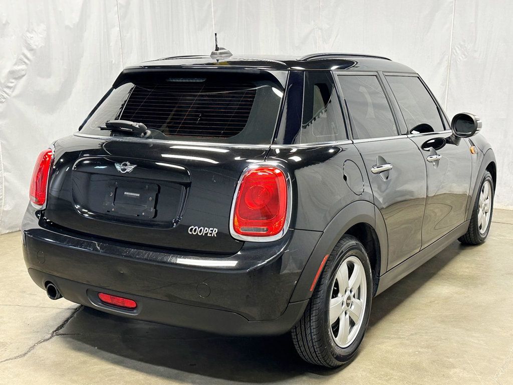 2016 MINI Cooper Hardtop 4 Door  - 23088589 - 7