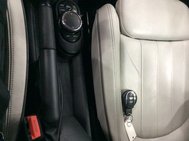 2016 Mini Cooper S Convertible photo 17