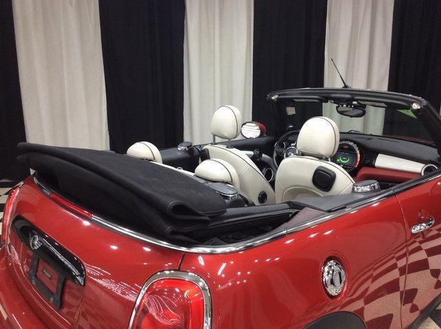 2016 Mini Cooper S Convertible photo 25